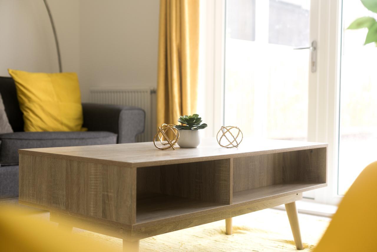 Hertford Serviced Apartments Уеър Екстериор снимка